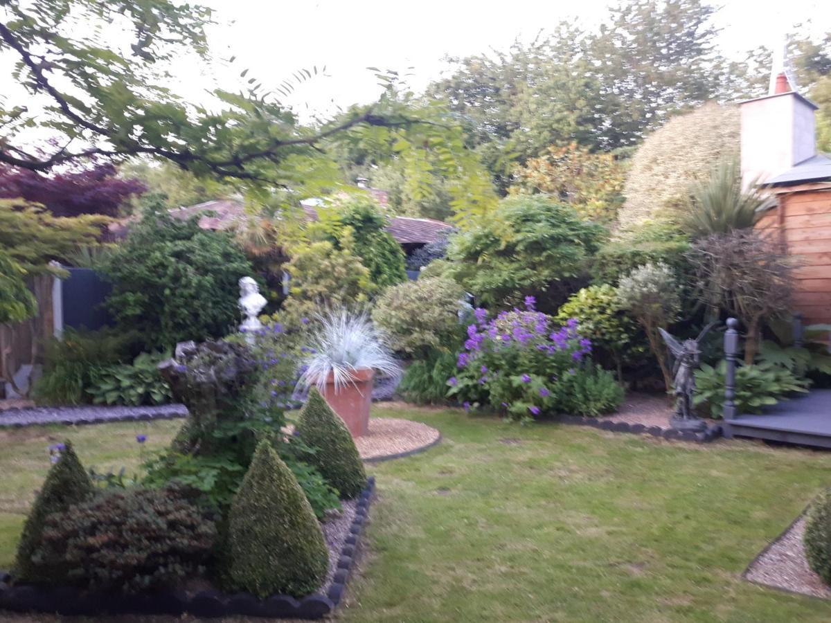 Ever Wanted To Go Off Grid Then This Is For You Sutton Coldfield Eksteriør bilde